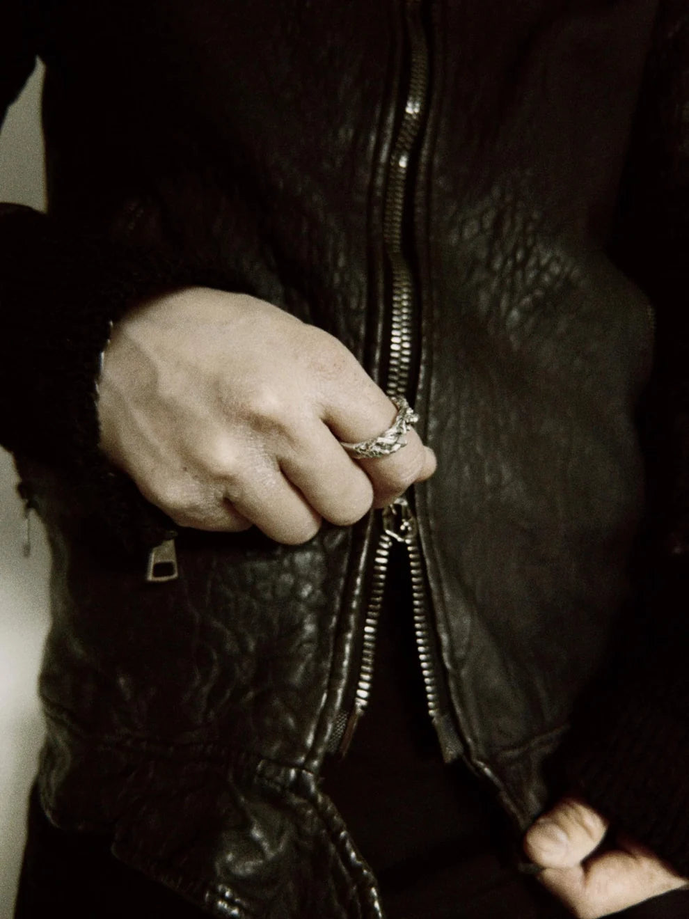 Crystal layer ring