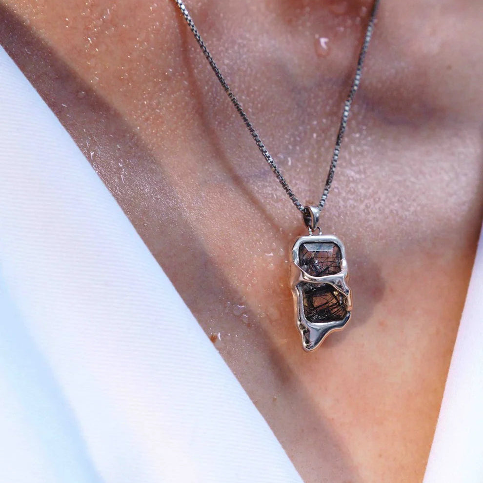 Sweat necklace grey