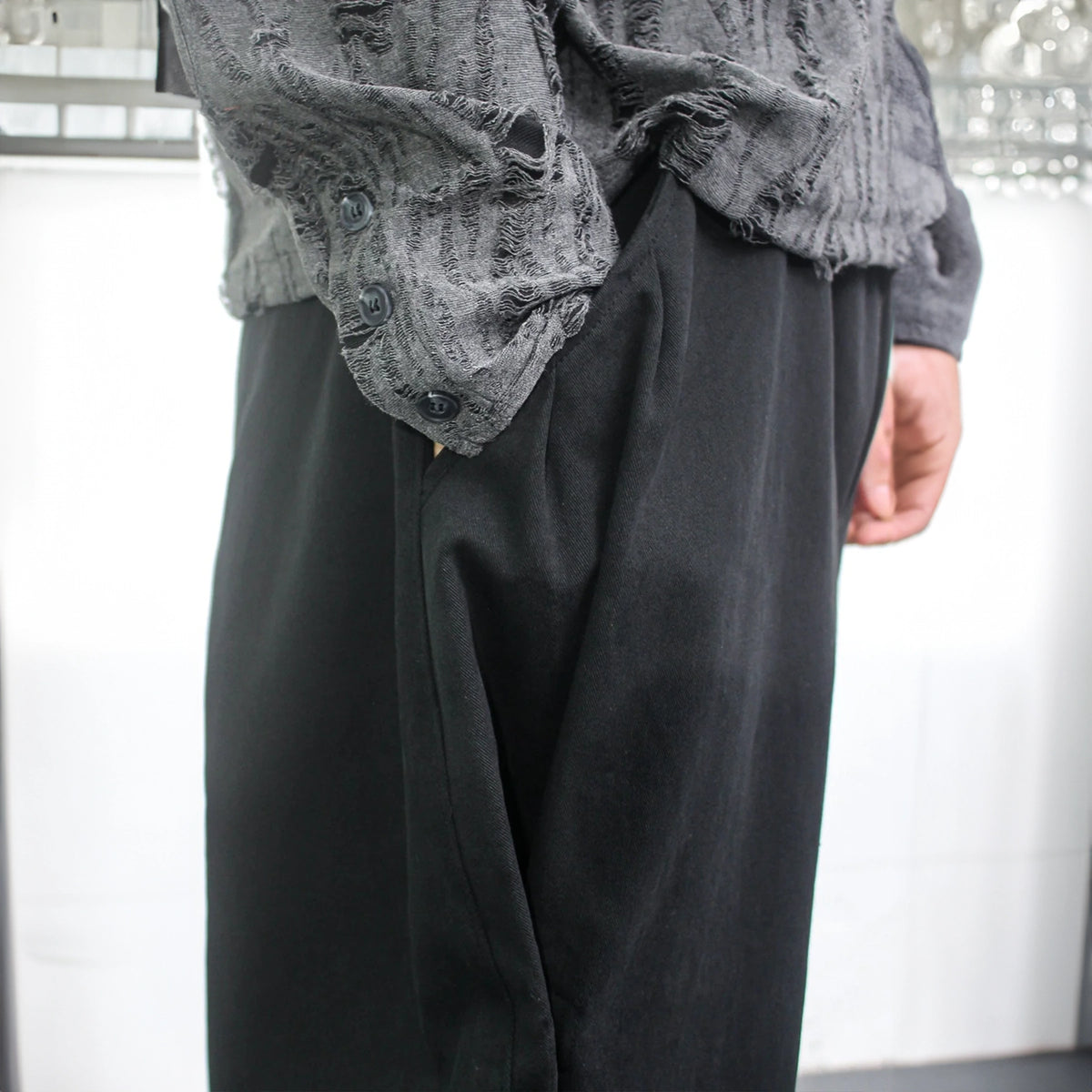 Magnetic curved pants charcoal