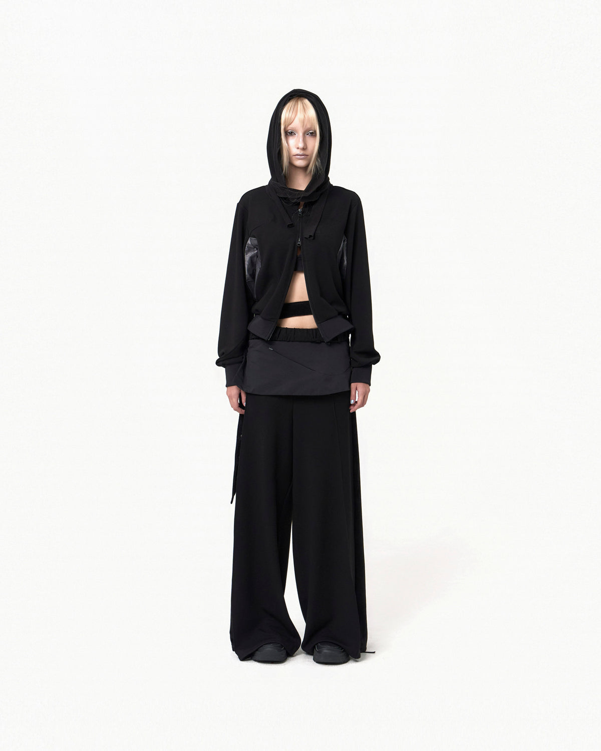 Muffler boxer crop hoodie black