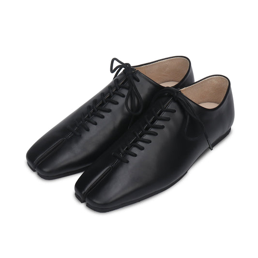 Ronin black lace up leather flats