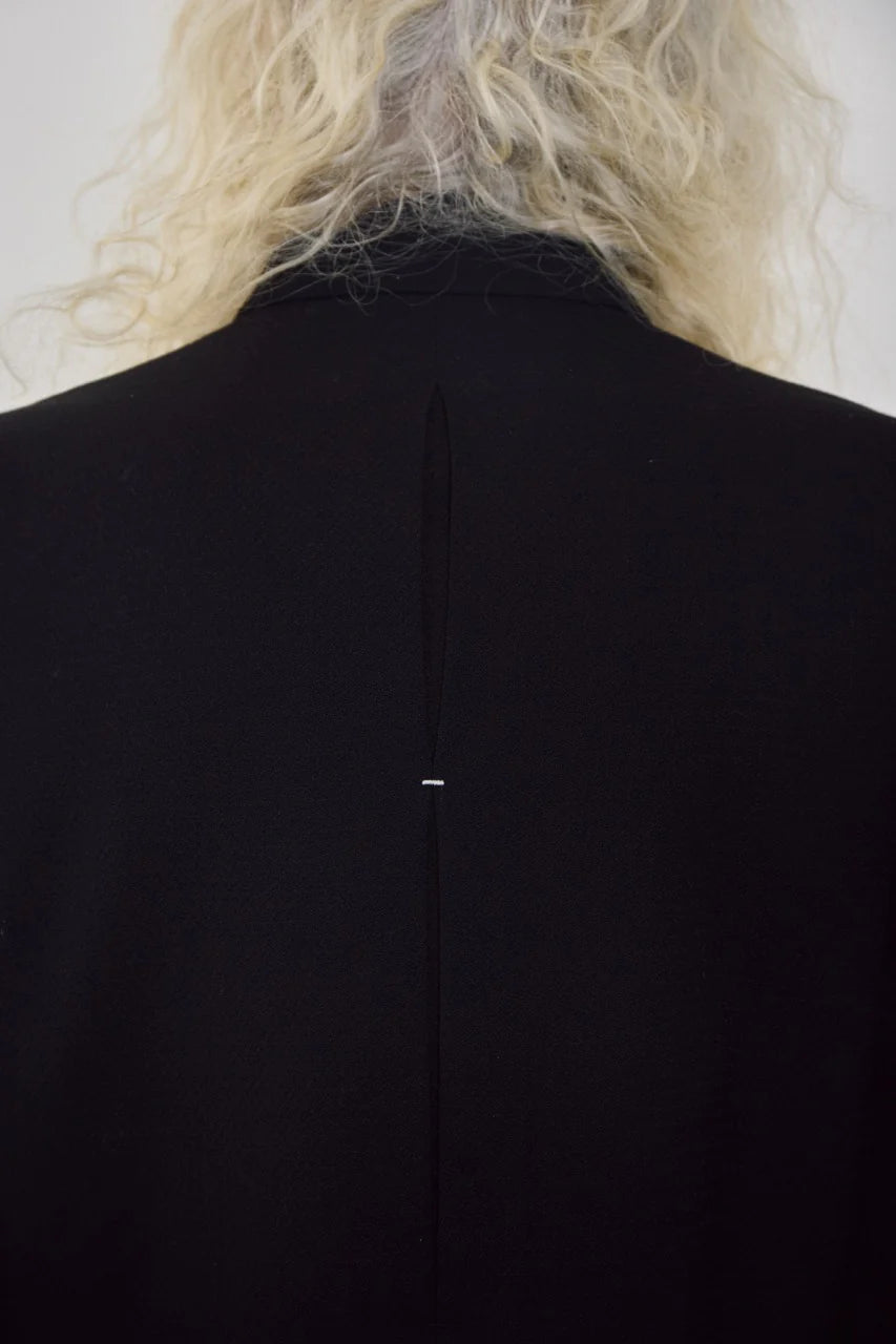 Flat edge tailored jacket