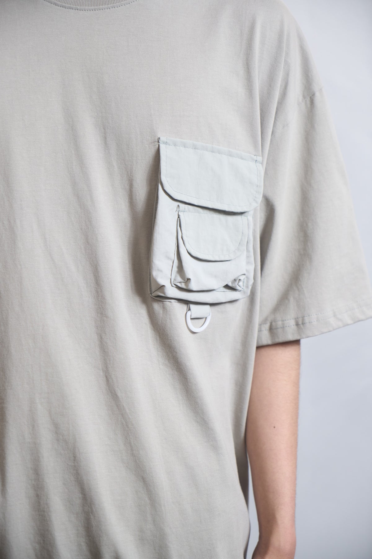 Utility String Tee Light Grey