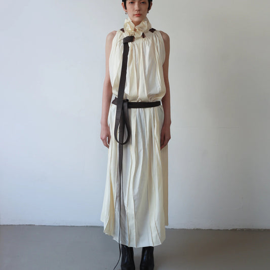 Leather knot pleats dress
