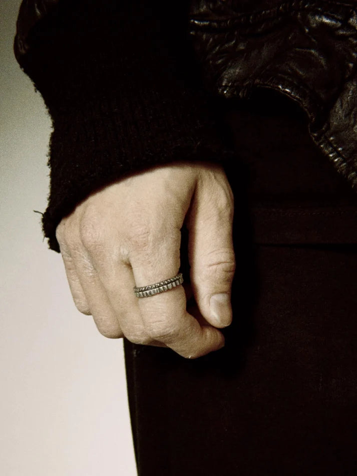 Reeded edge ring