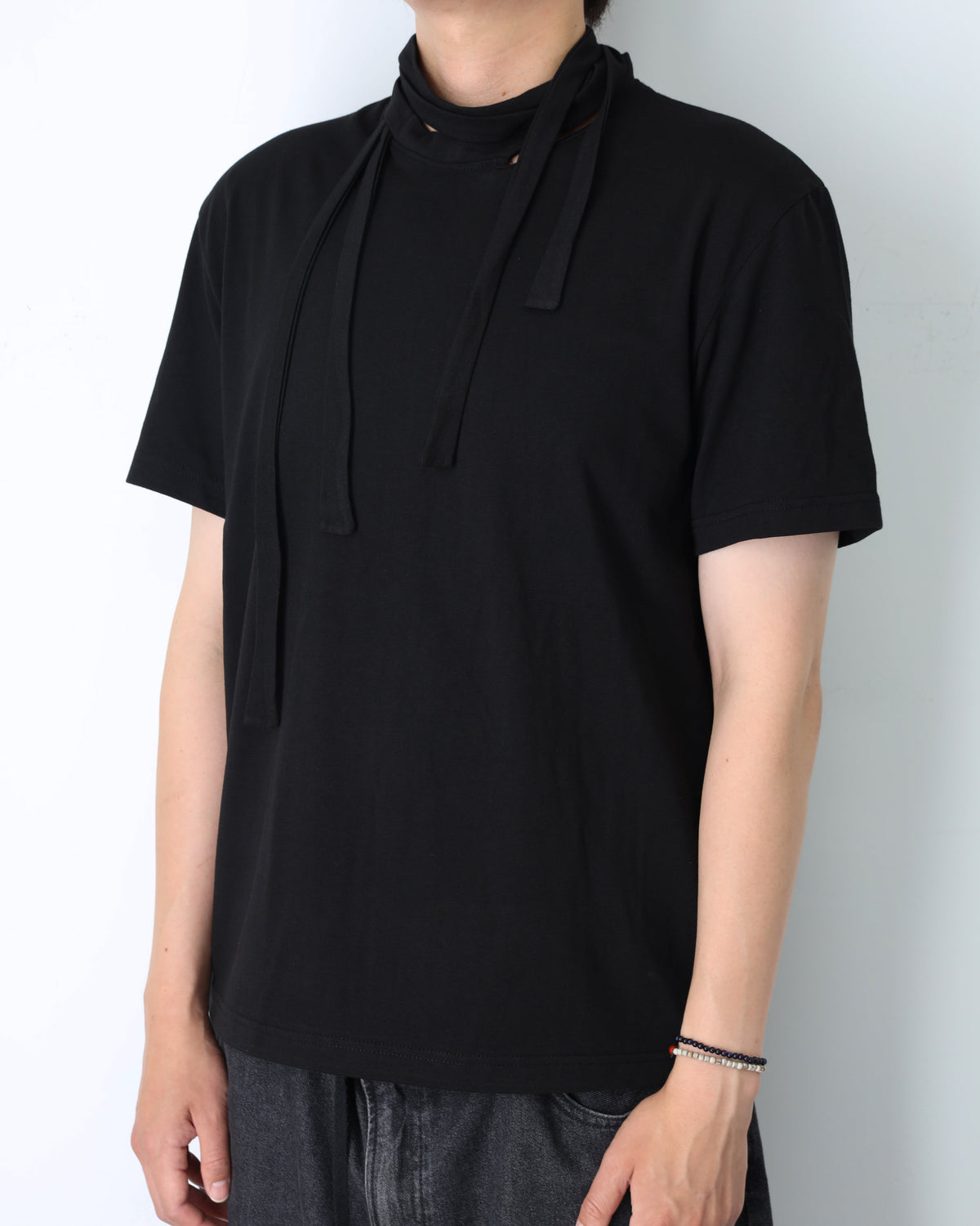 Double collar t-shirt_ver imbalance(black)