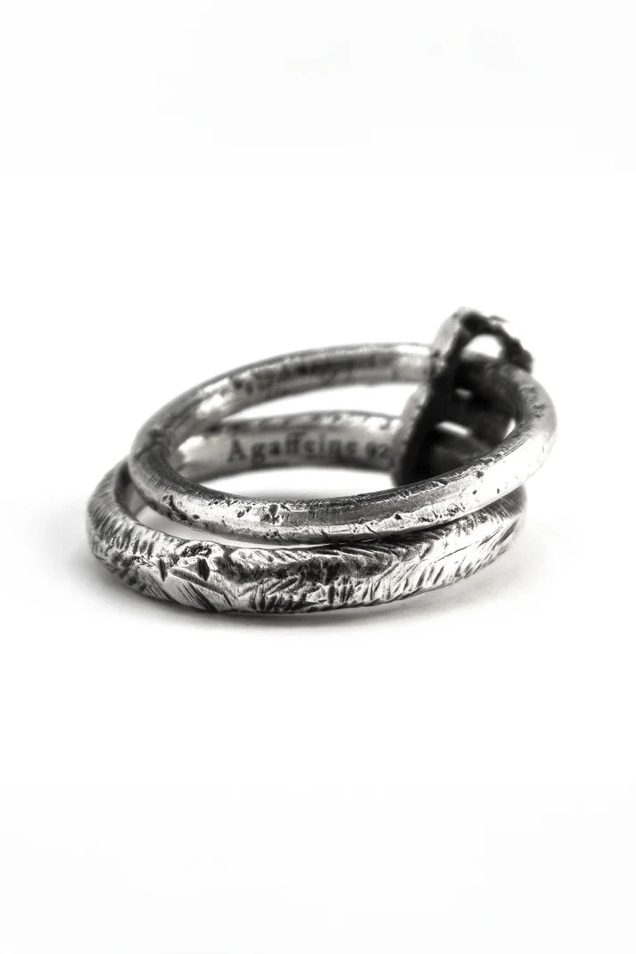 Connected ring