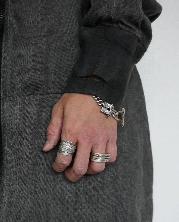 Leather wrap stud ring