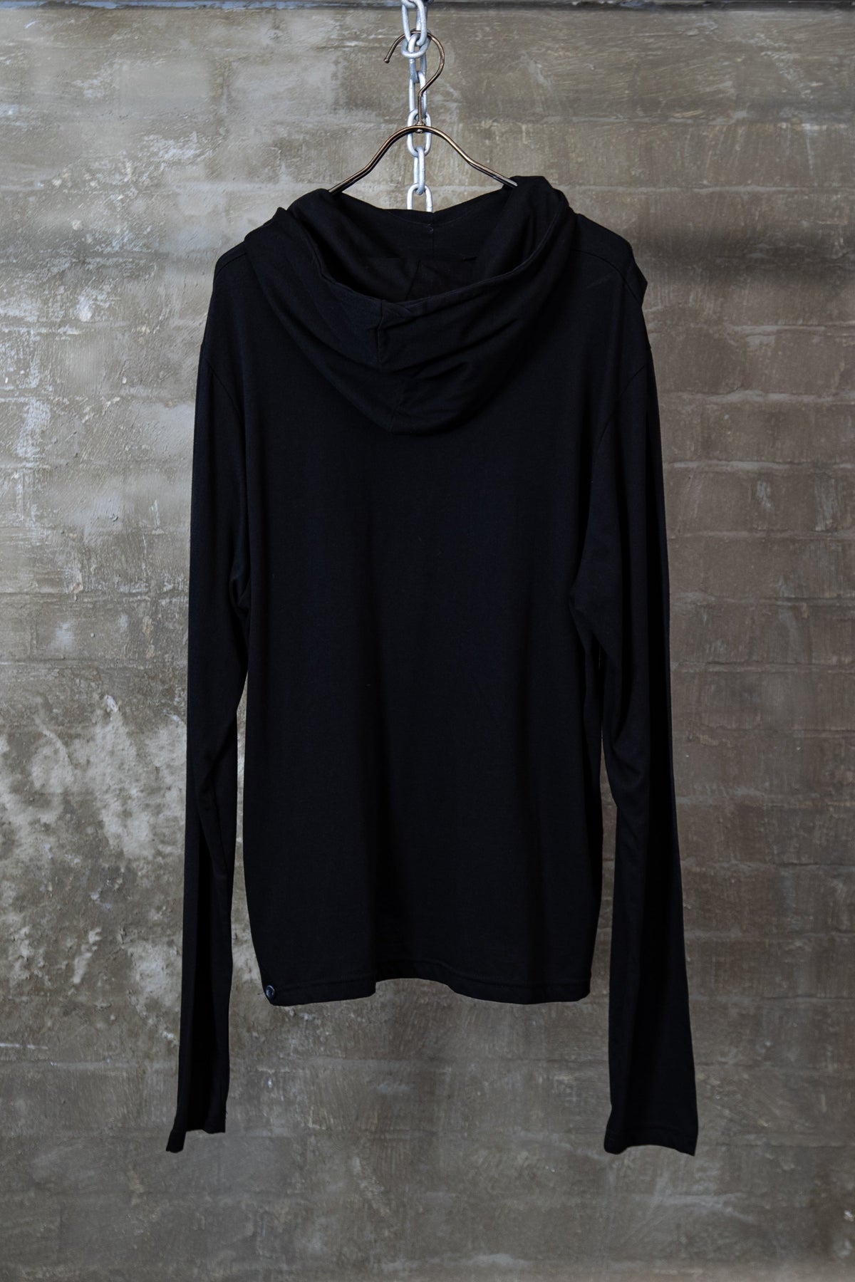 Asymmetric button hood top black