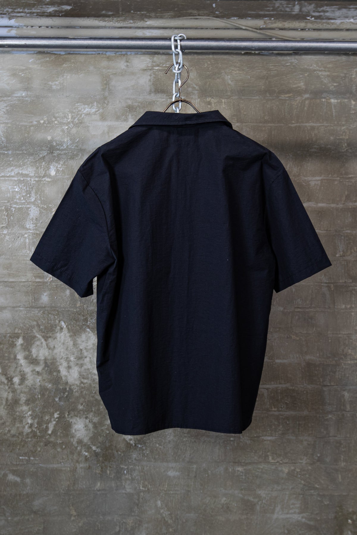 Relaxed open collar shirt black