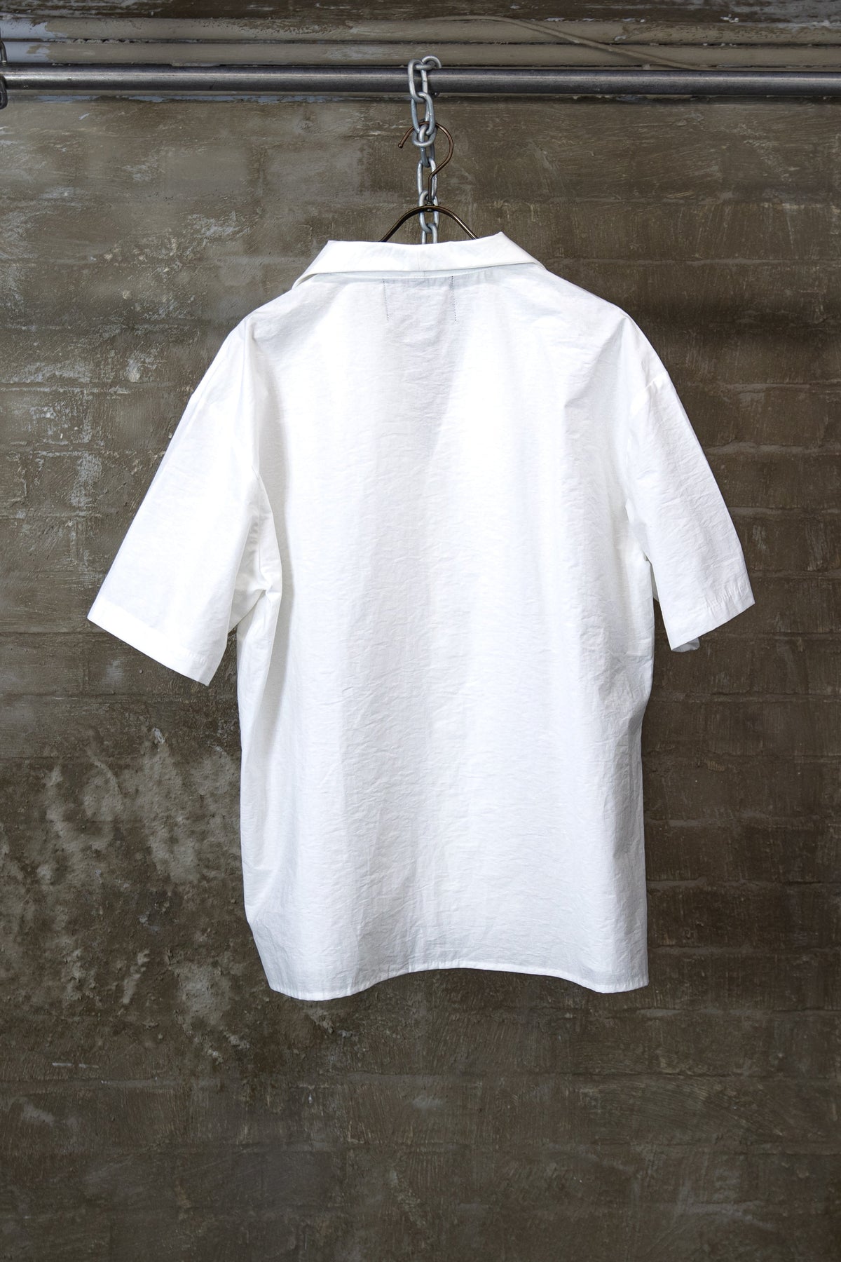 Relaxed open collar shirt white