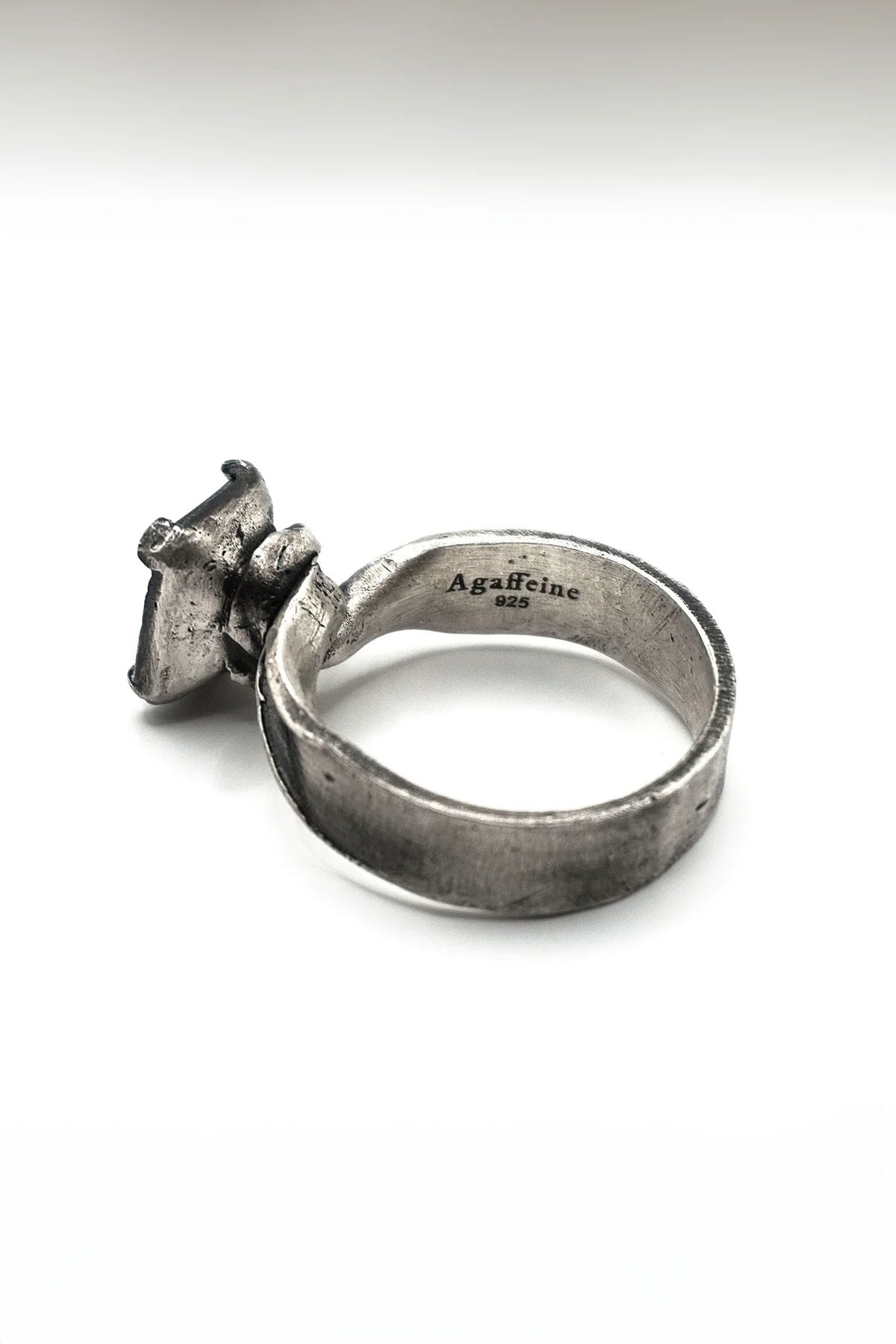 Square cut ring