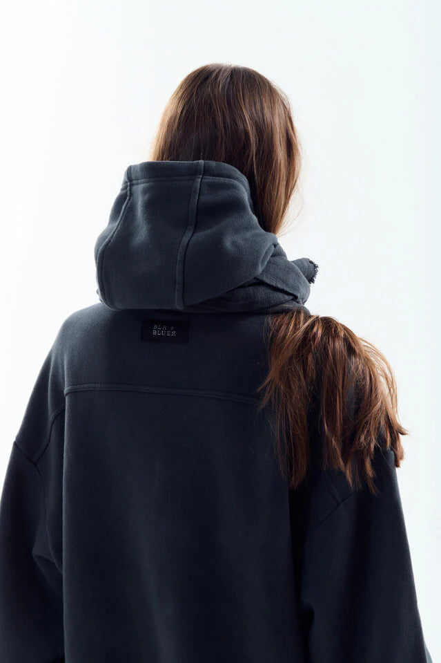 Dyed raw-edged hoodie with muffler black