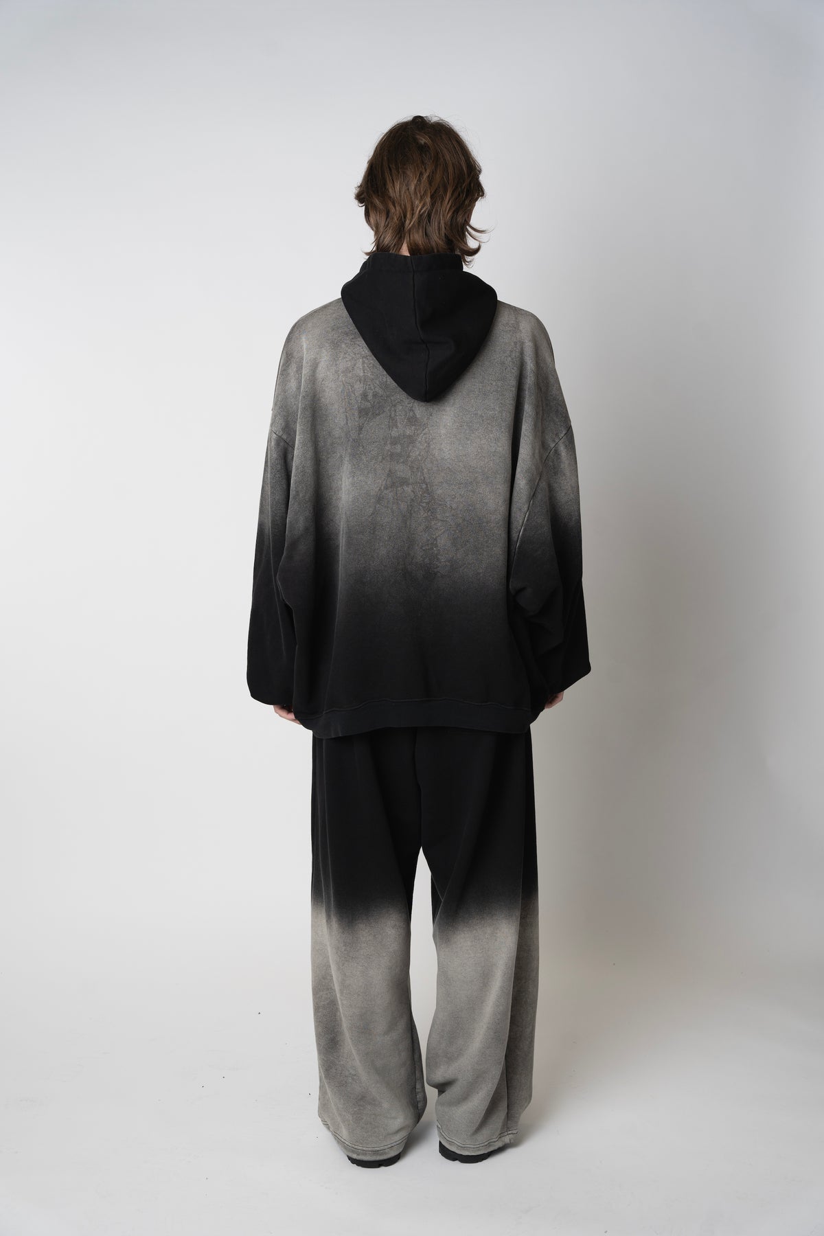 Oversized gradation dyed hoodie