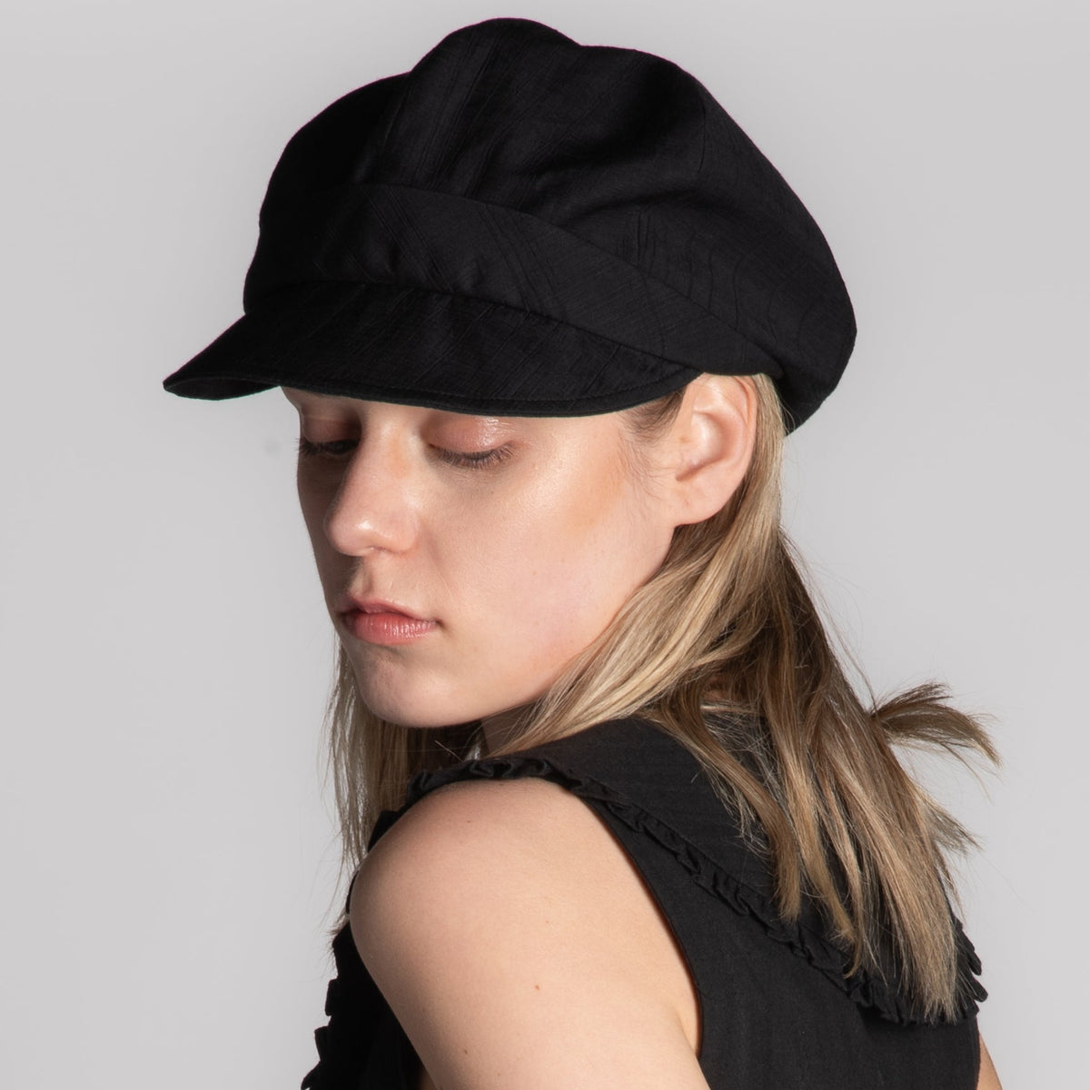 Black hunting cap