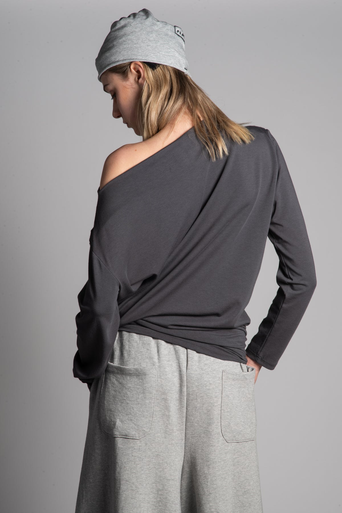 Grey mesh layered beanie