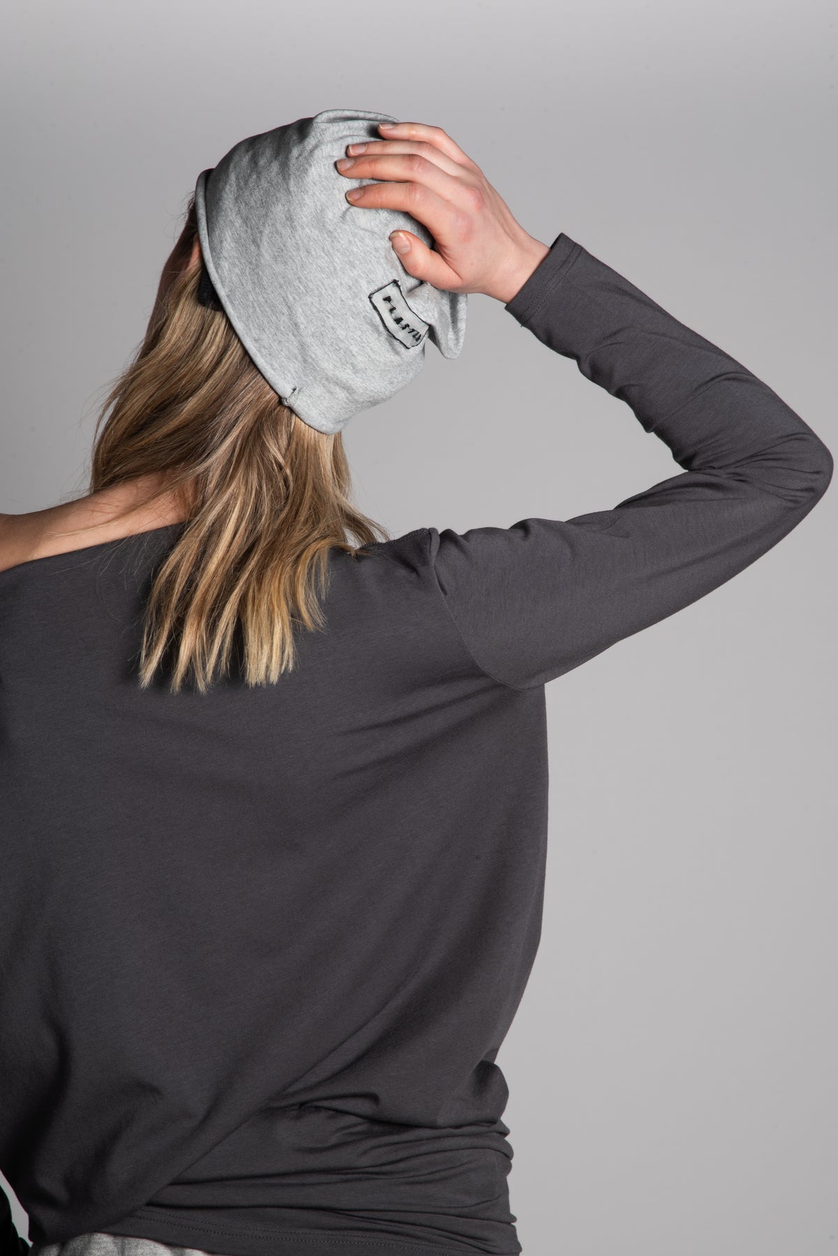 One shoulder grey top