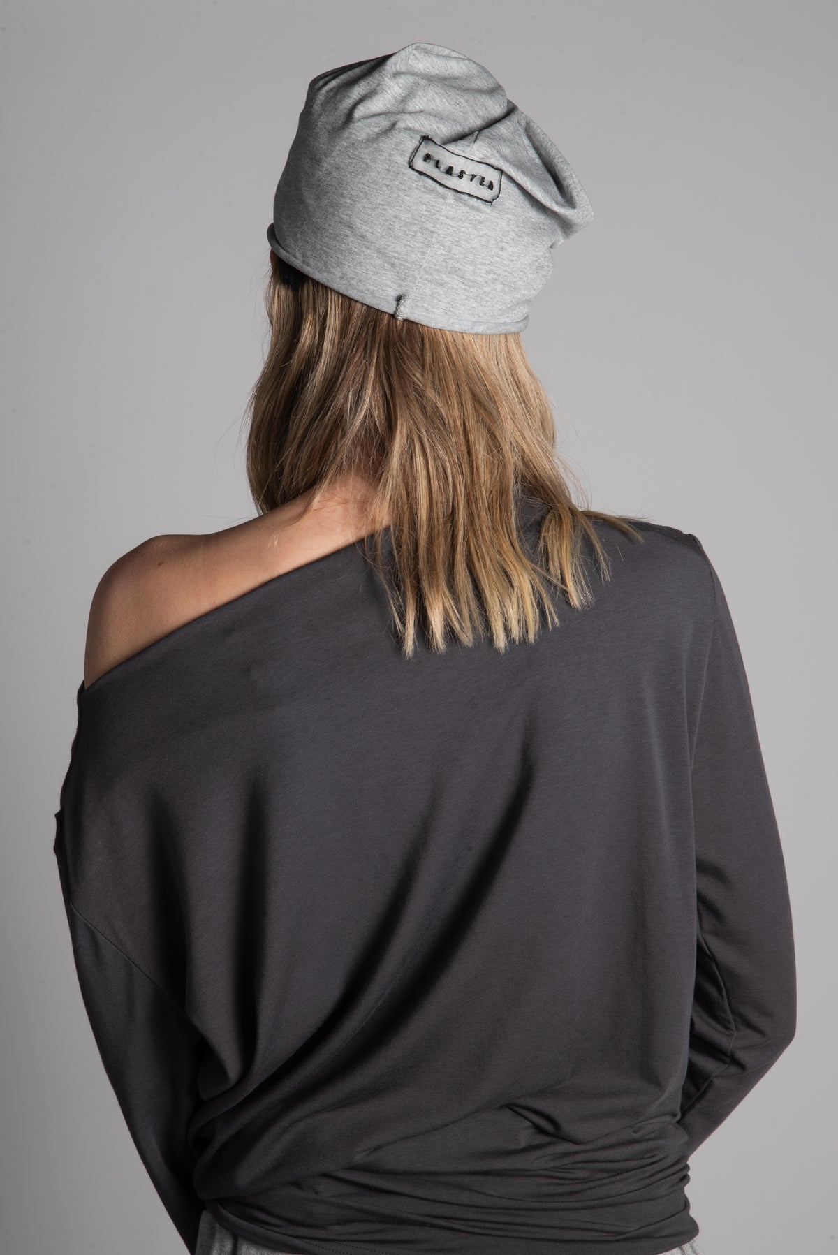 One shoulder grey top