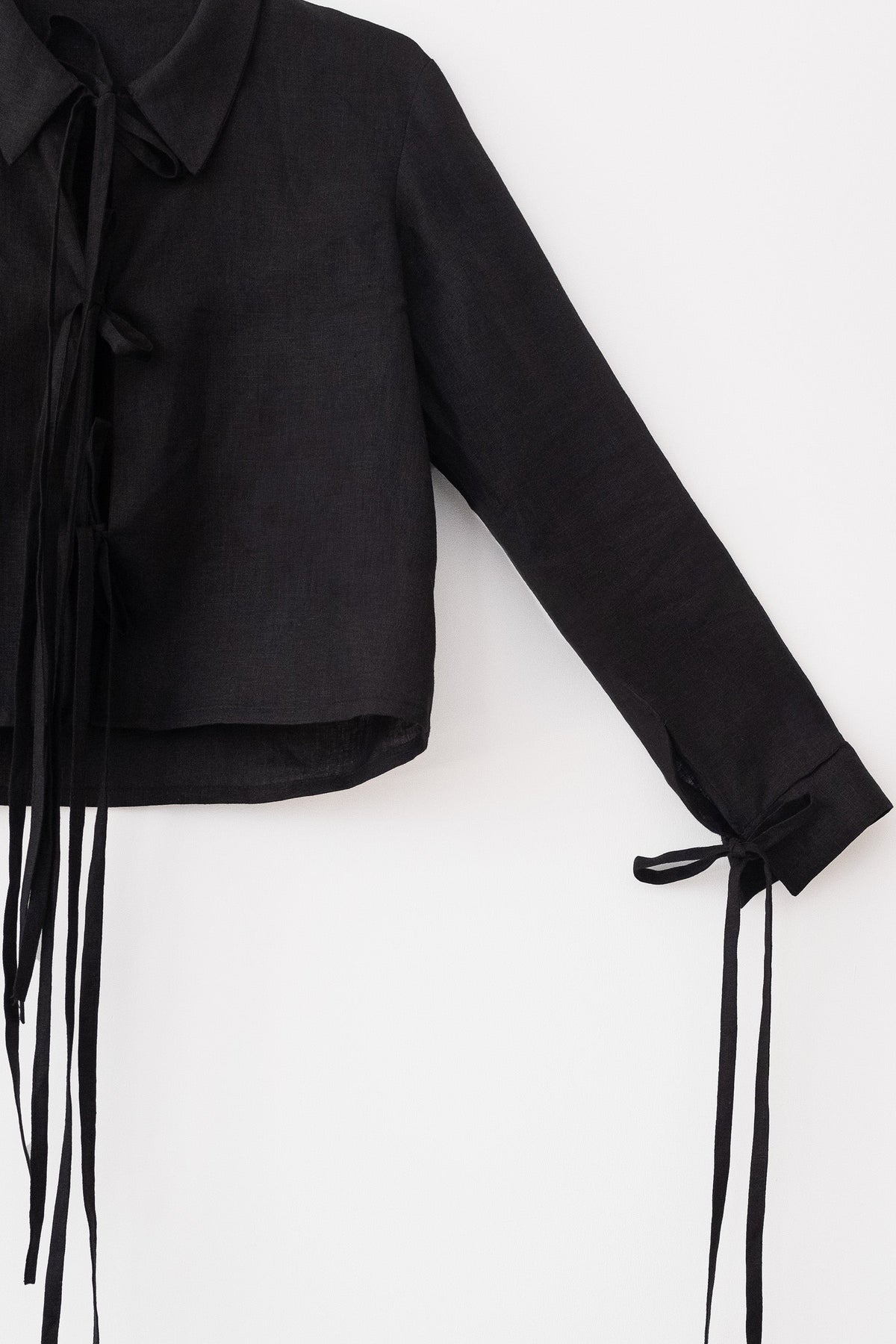 Front ties shirt