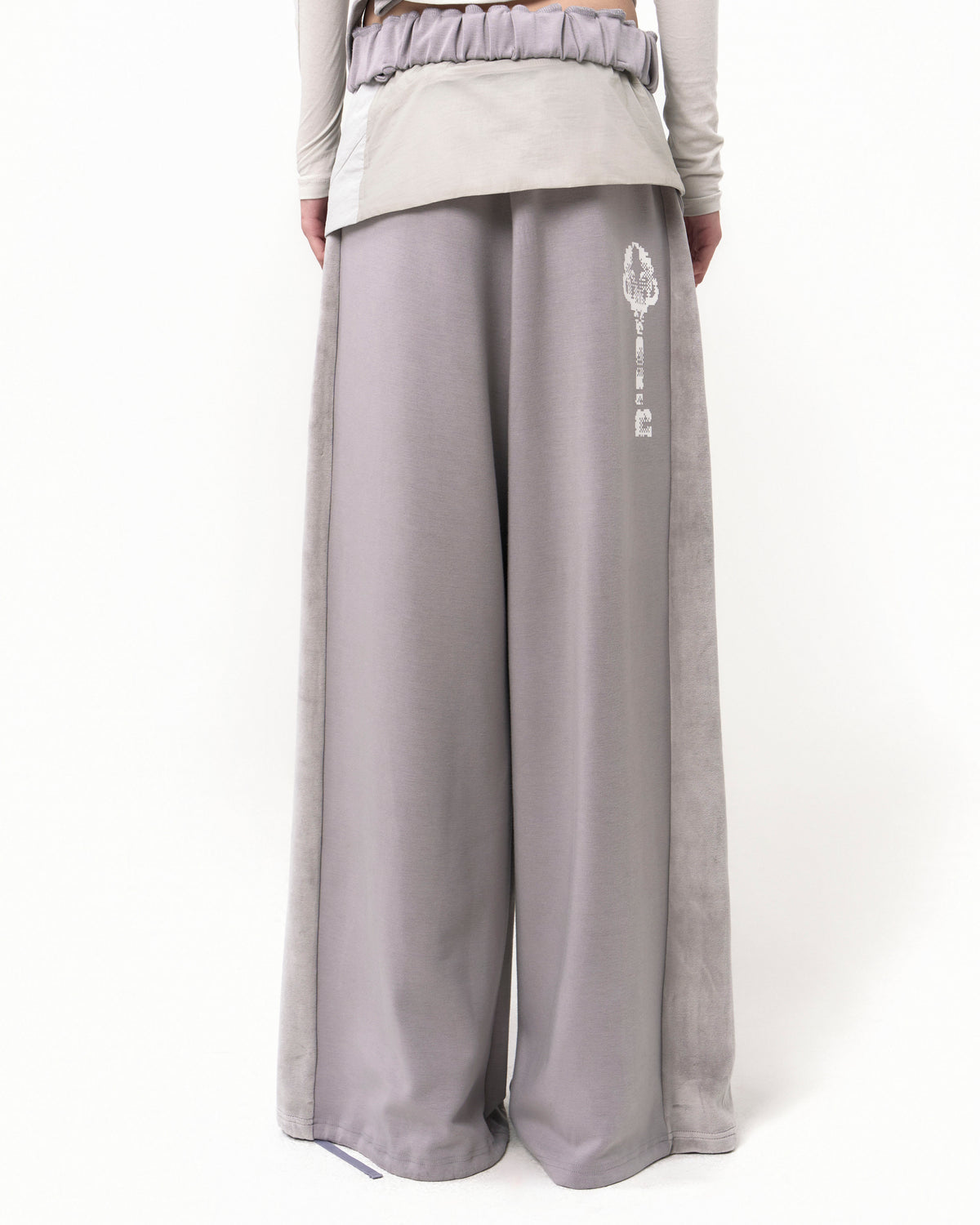 Belt wide sweat pants grey