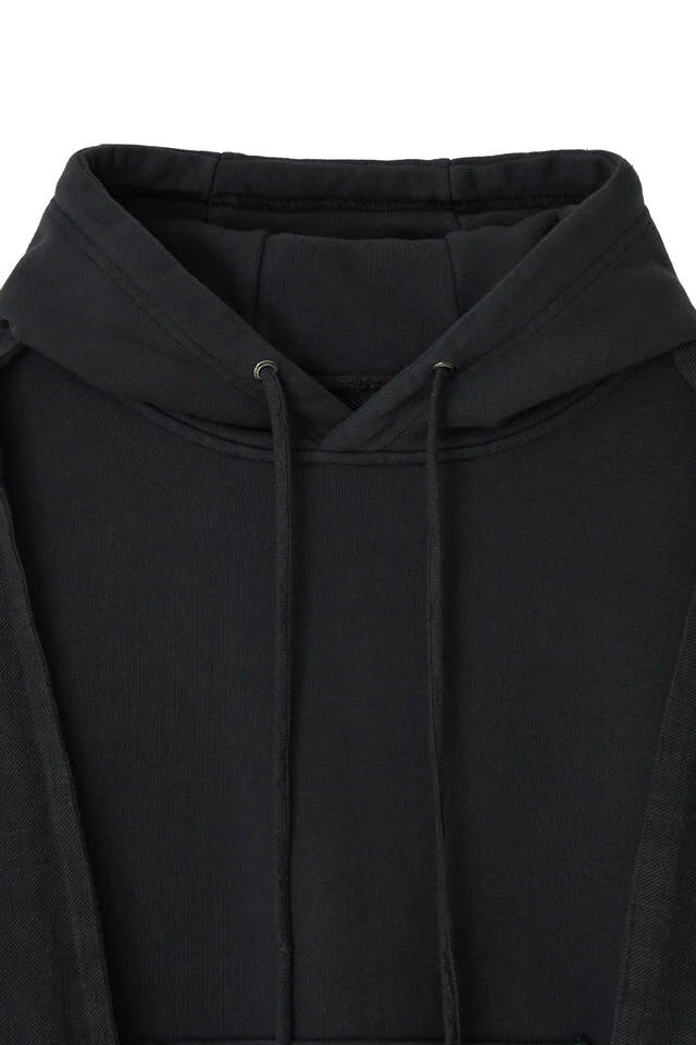 Dyed raw-edged hoodie with muffler black