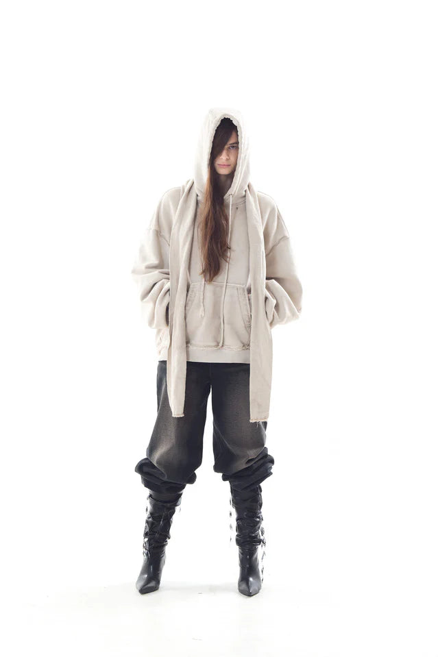 Dyed raw-edged hoodie with linen  muffler ivory
