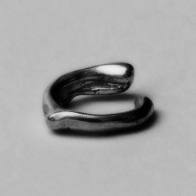 Orbital earcuff