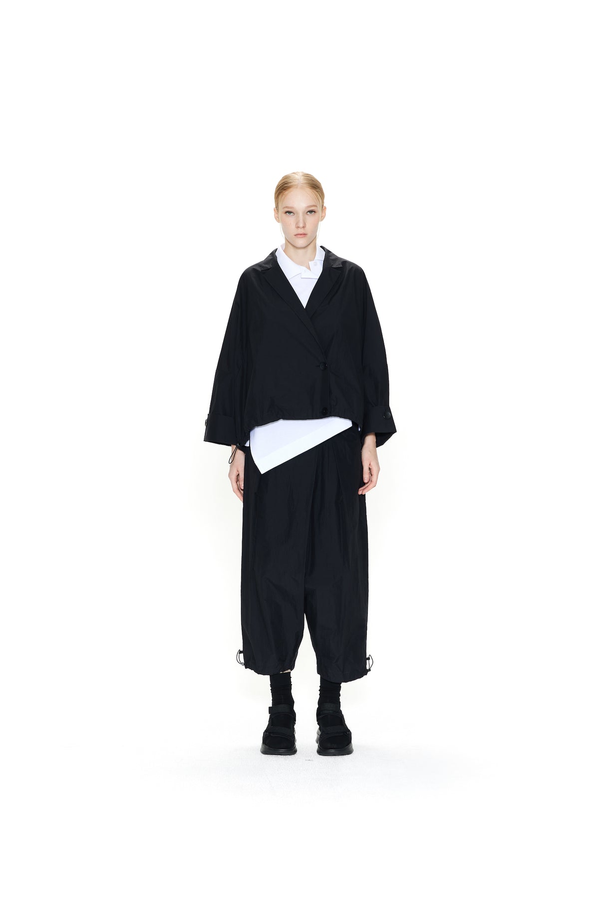 Recycled nylon wide jacket black