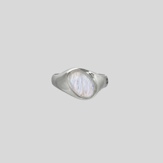 Twisted signet 101 Moonstone