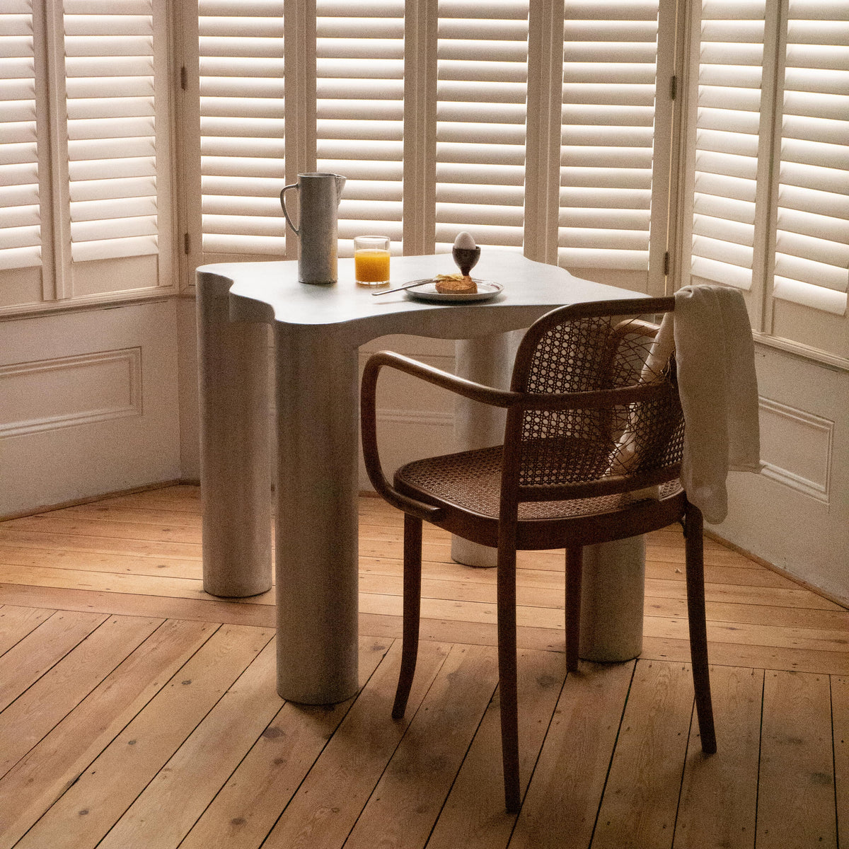 Kitchen table