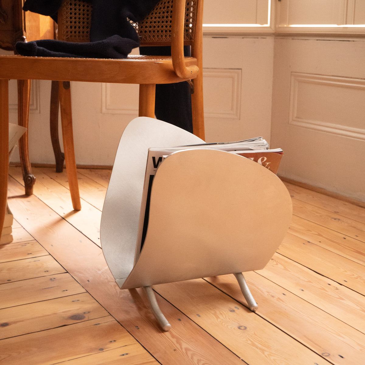 Magazine rack