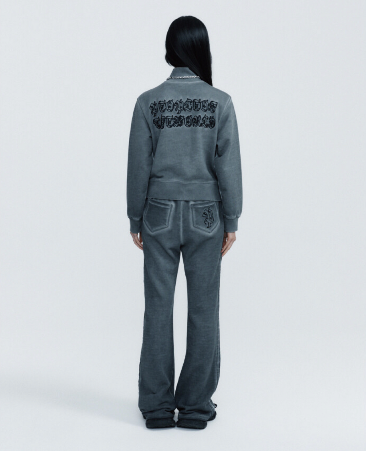 Signature lunar garment washing pants charcoal