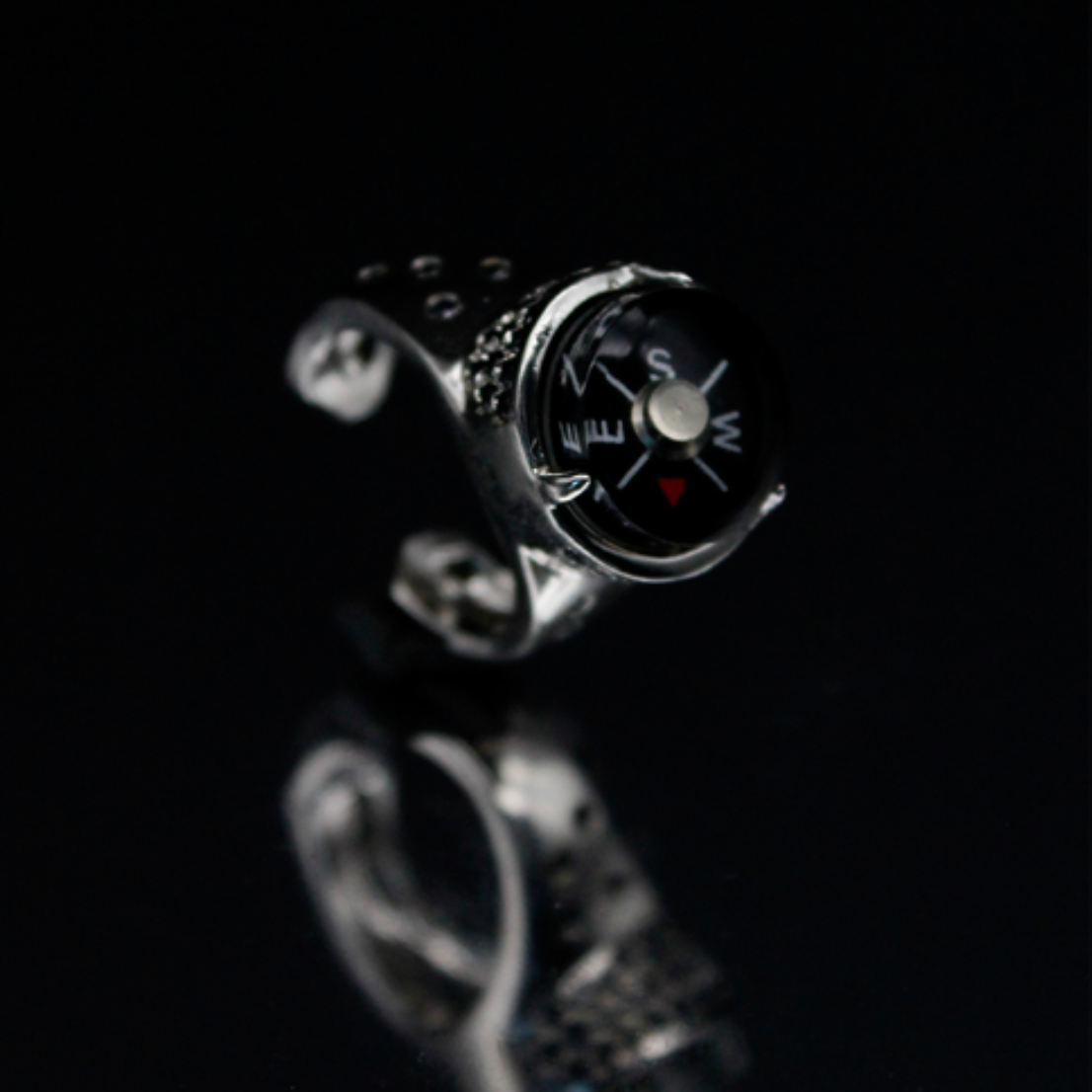 Compass ear cuff