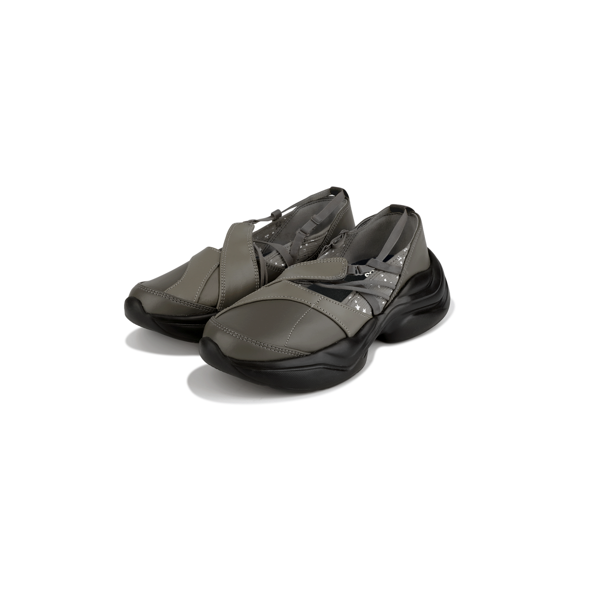 Strap toe sneakers stone brown