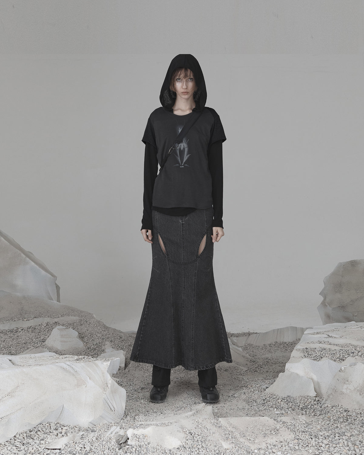 Mermaid slit denim skirt charcoal