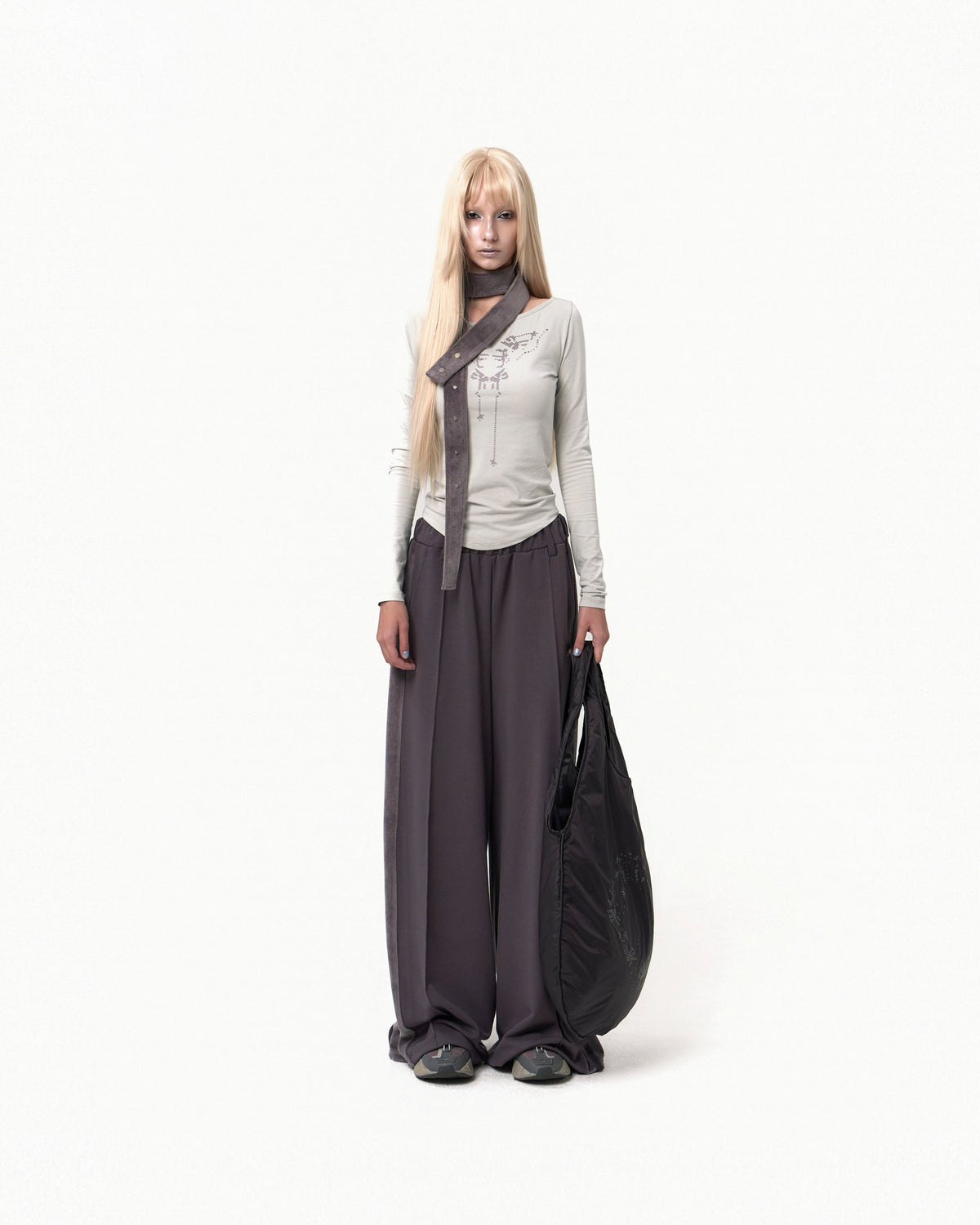 Belt wide sweat pants charcoal