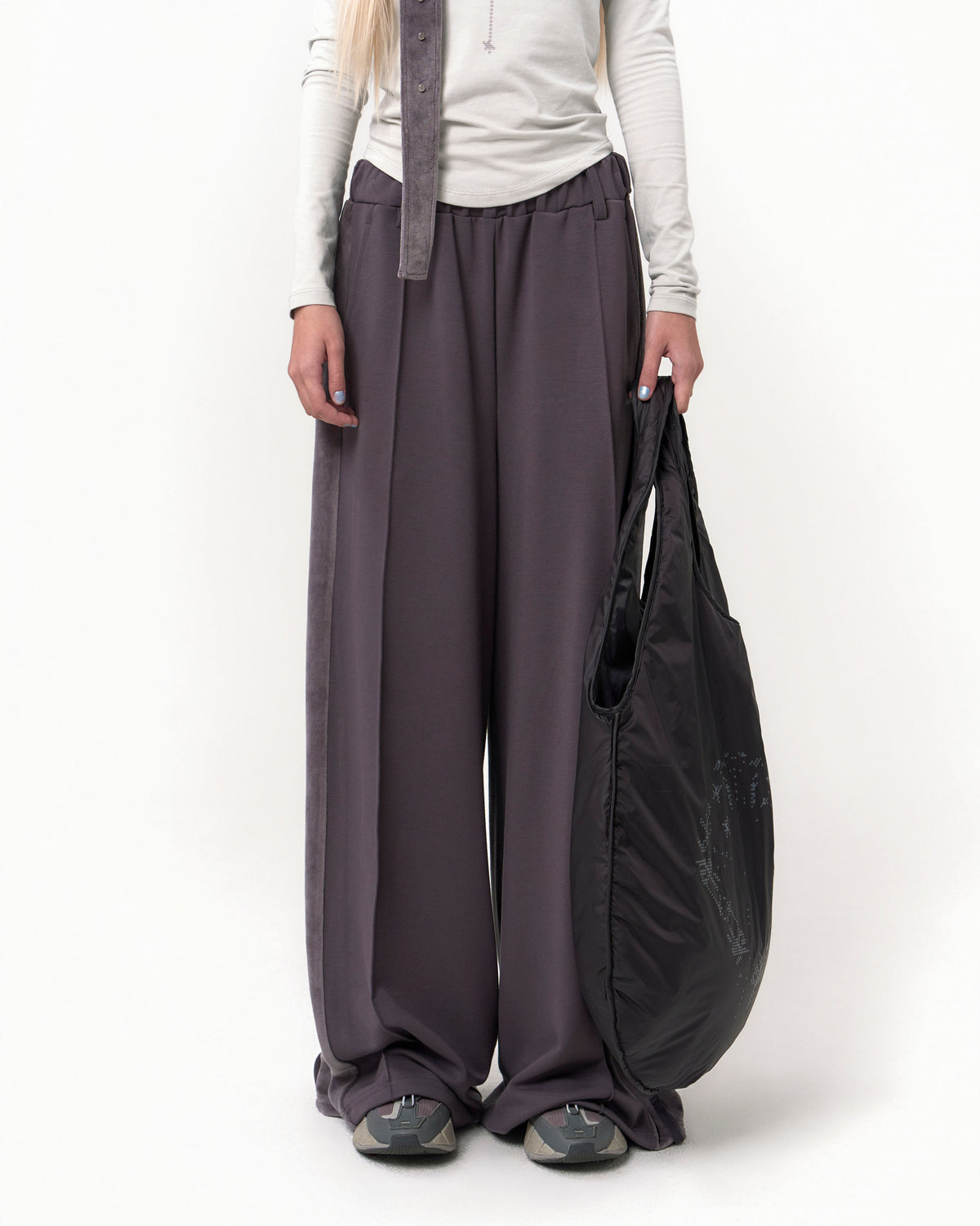 Belt wide sweat pants charcoal